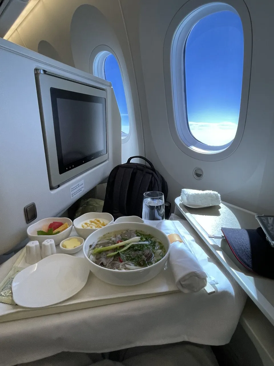 That's why I decided to splurge on a biz class flight before I hit 30yo.